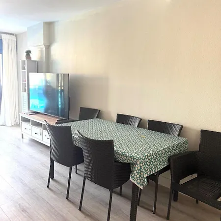 Centrico Con Piscina Y Parking Terraza Espaciosa Apartment